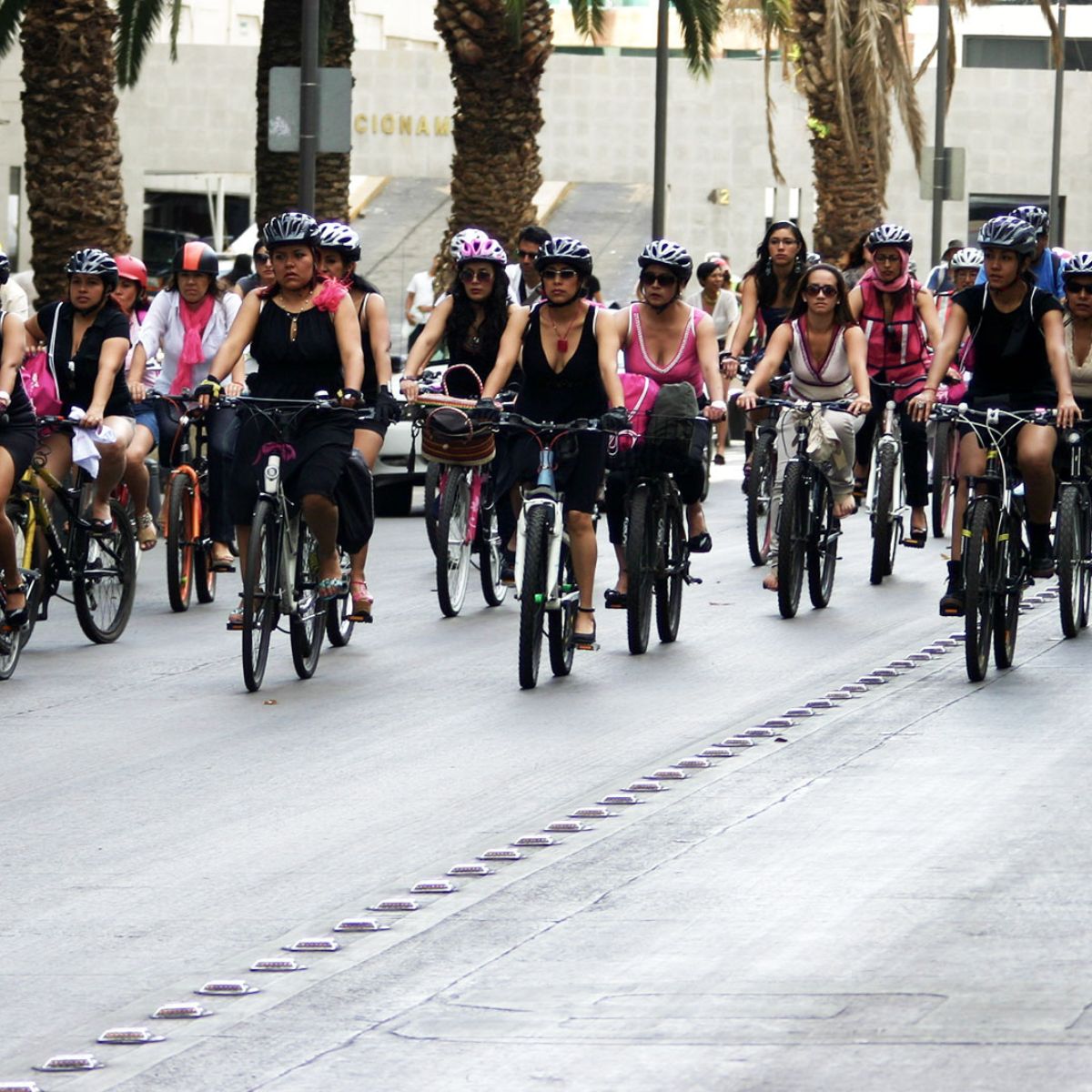 ciclistas-urbanos-en-la-cdmx-navegando-entre-derechos-y-deberes